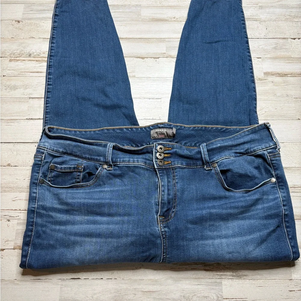 Torrid Womens Jeans Size 22R Jeggings Med Wash Blue Super Soft High Rise Stretch - Picture 5 of 15